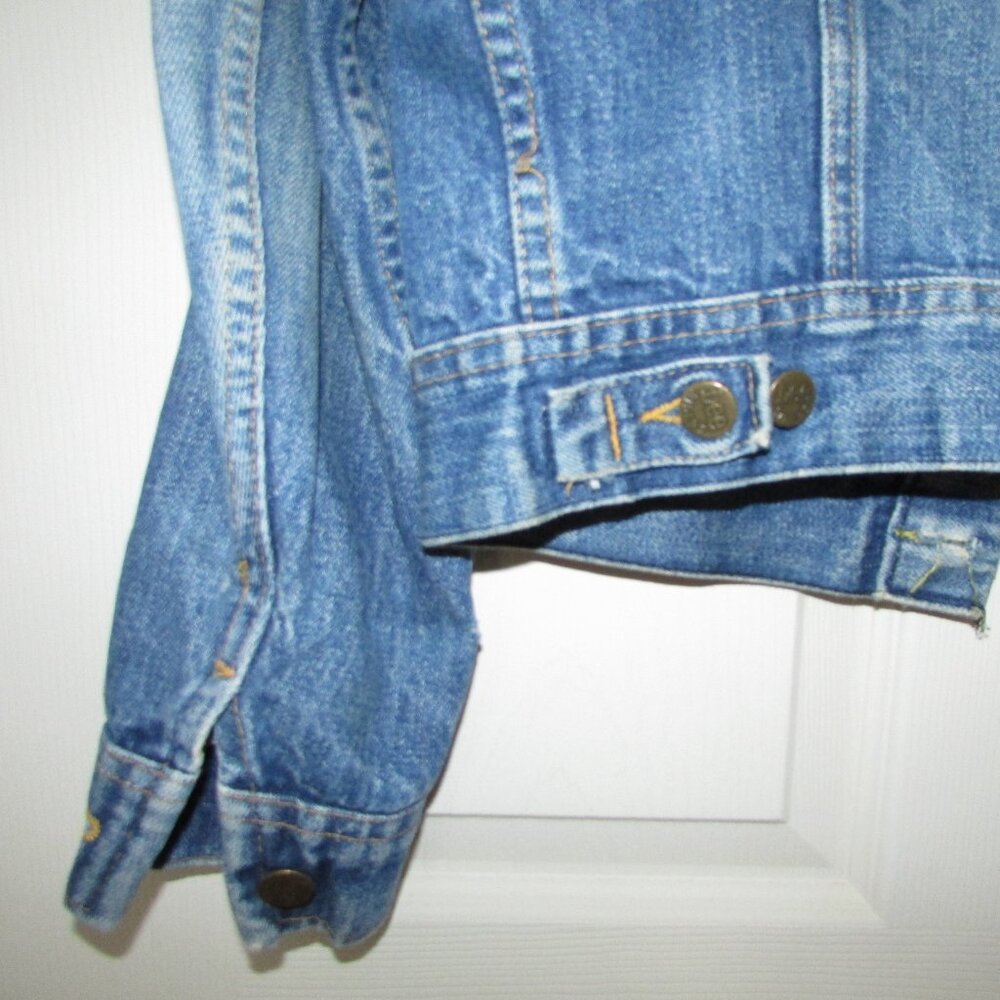 LEE Vintage Stonewashed Jean Jacket - Picture 6 of 16